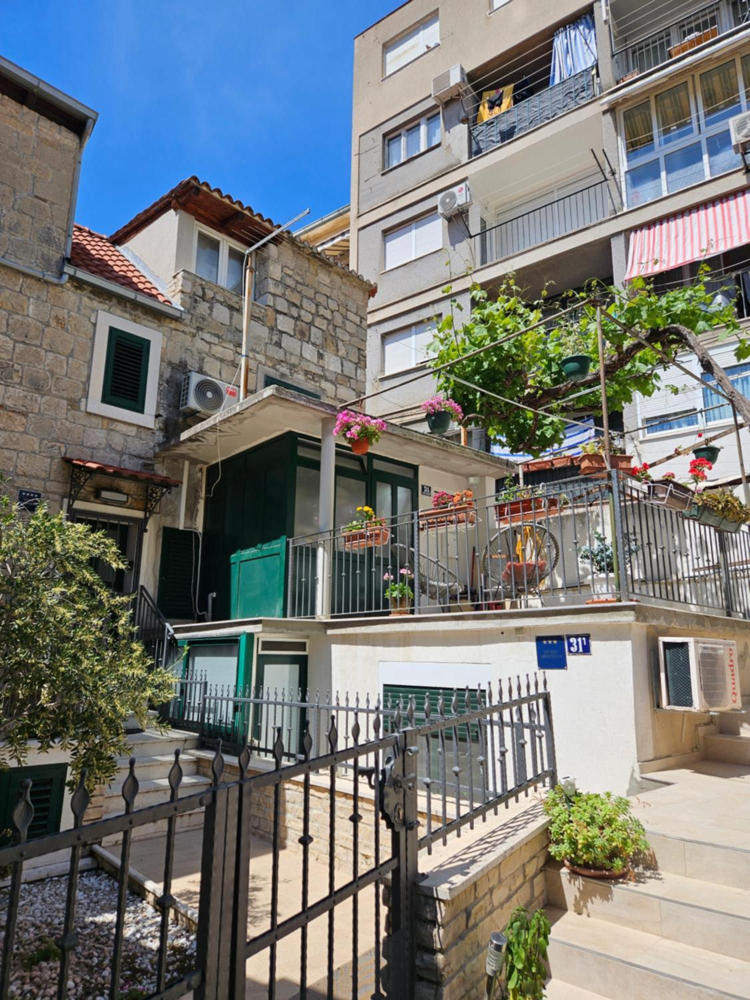 Apartment Gago Split Exterior photo